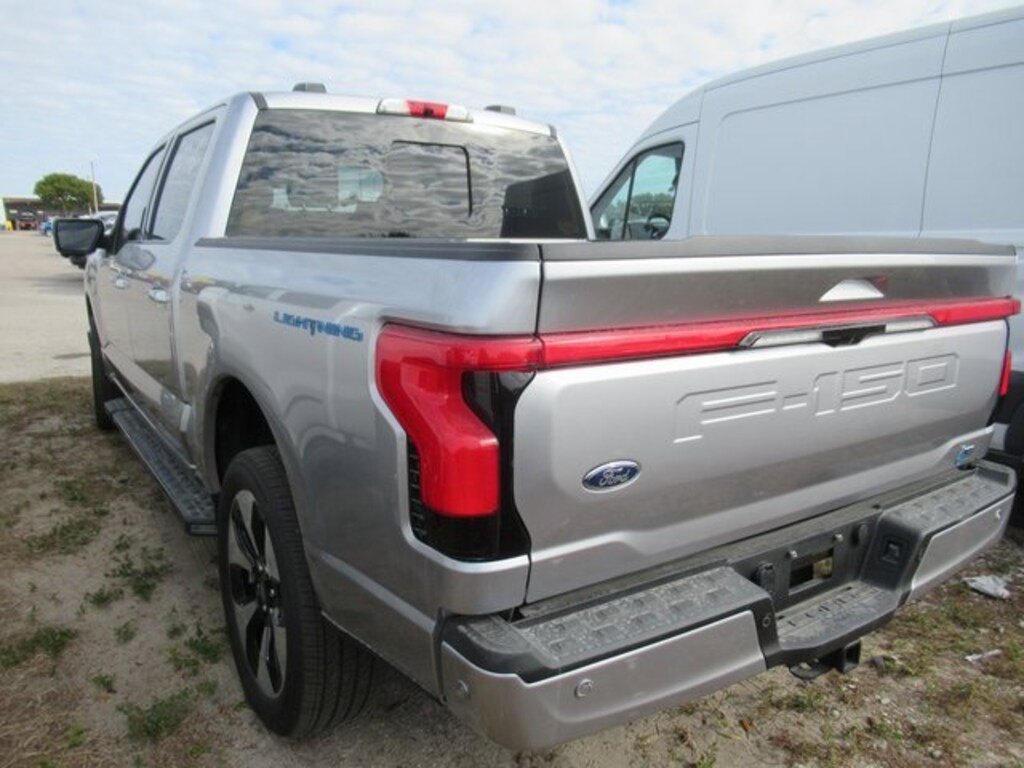 Certified 2022 Ford F-150 Platinum CREW CAB SHORT BED TRUCK