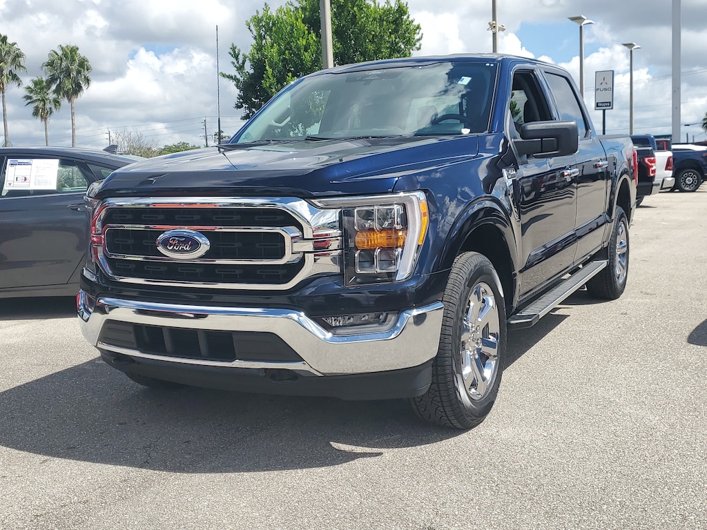 Certified 2022 Ford F-150 XLT CREW CAB TRUCK