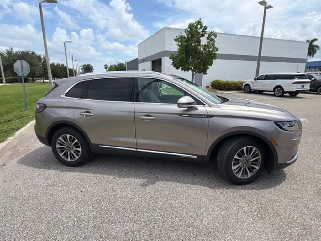 Certified 2021 Lincoln Nautilus Standard SUV