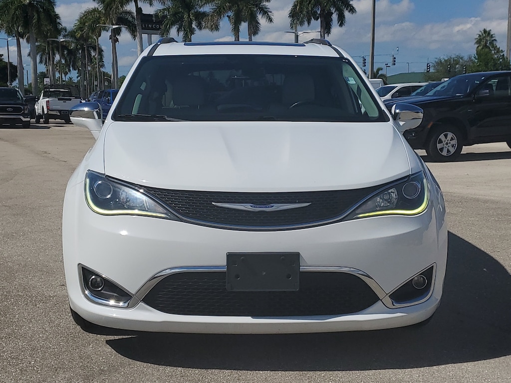 Used 2020 Chrysler Pacifica Limited Passenger Van