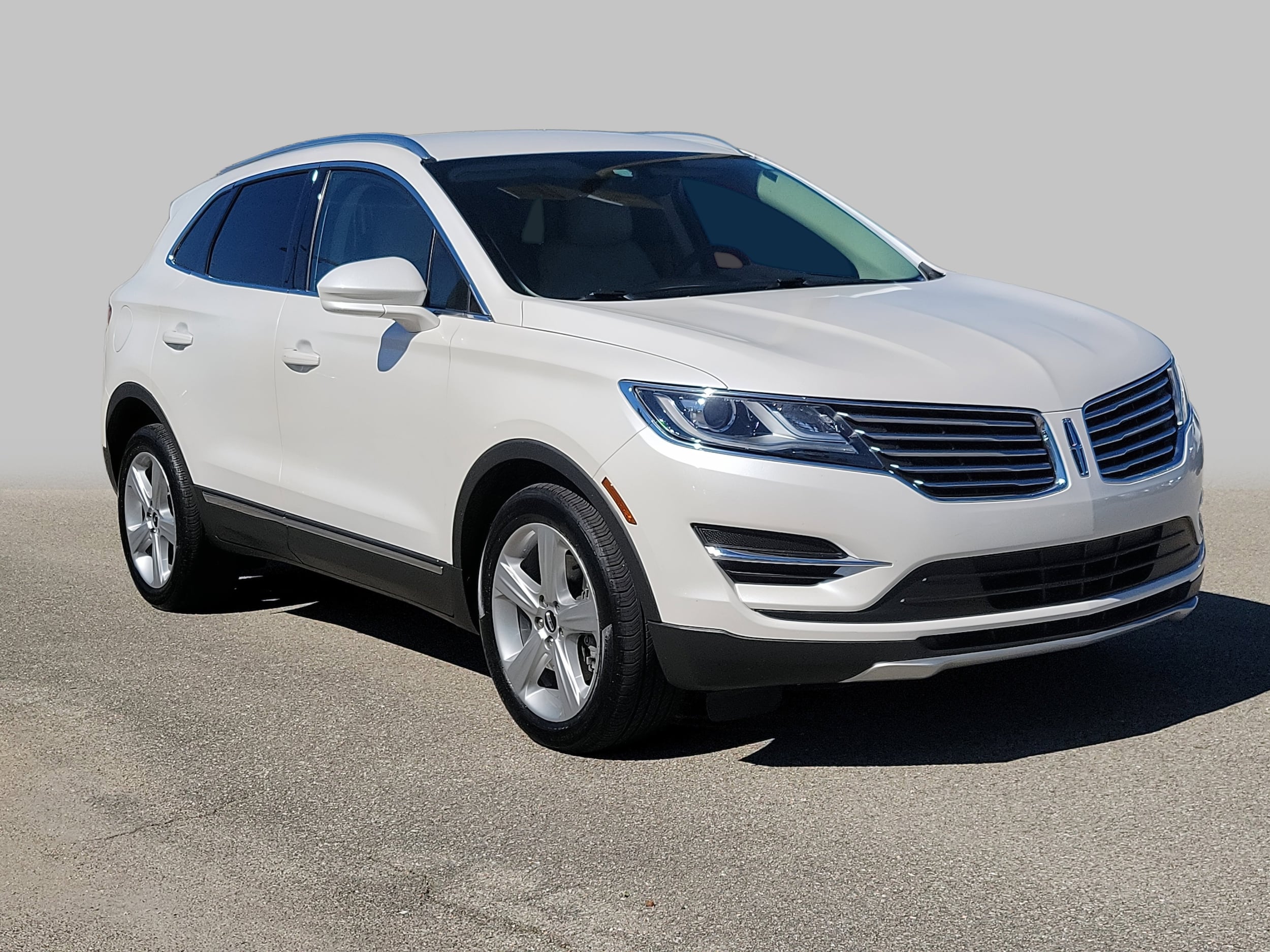 2018 Lincoln MKC Base/Premiere