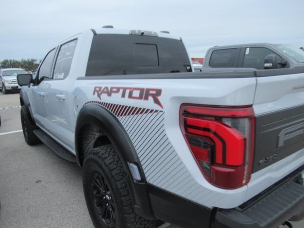 Used 2025 Ford F-150 Raptor Crew Cab Short Bed Truck