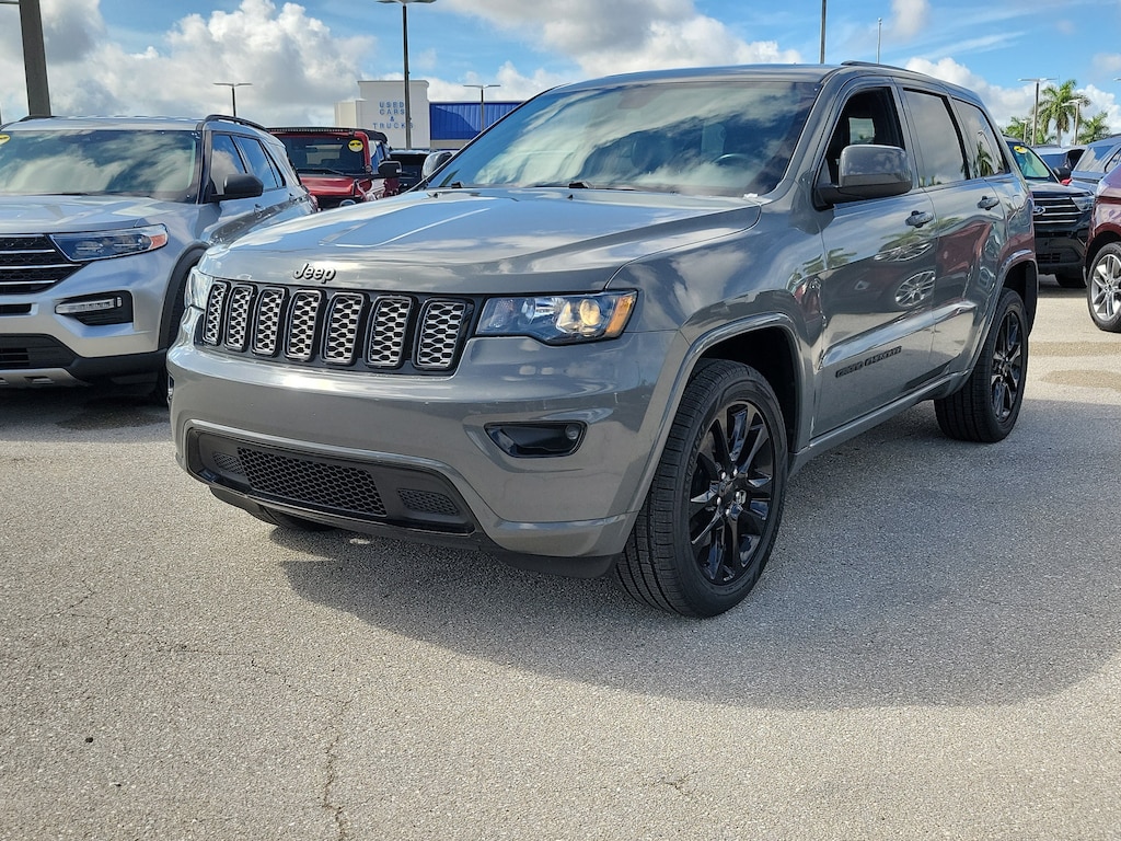 Certified 2021 Jeep Grand Cherokee Laredo SUV