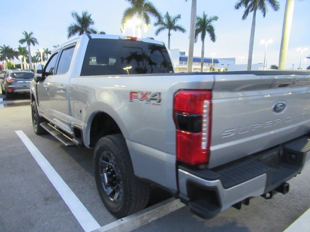 2023 Ford F-250 Lariat photo 4