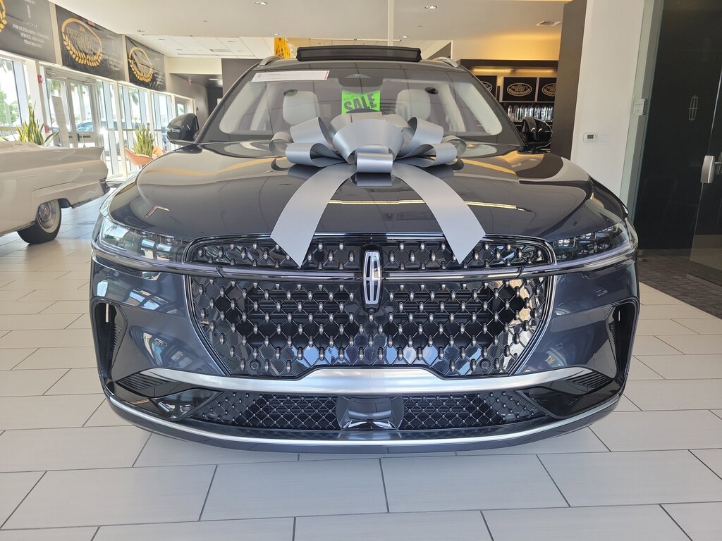 Certified 2024 Lincoln Nautilus LBL Black Label SUV
