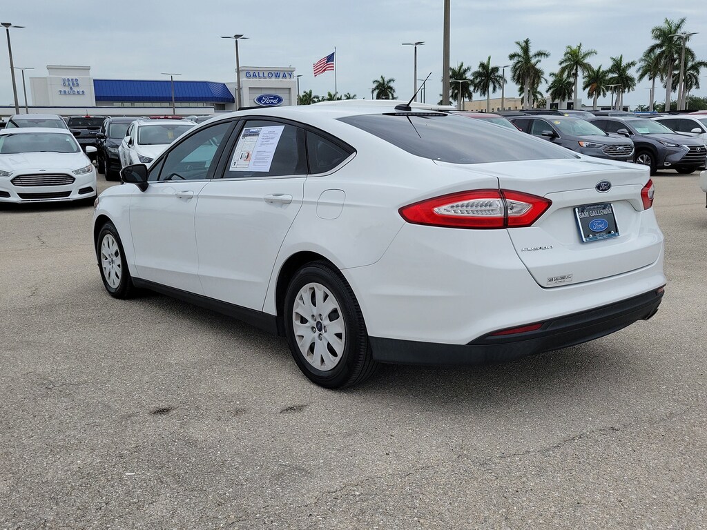 Used 2014 Ford Fusion S Sedan