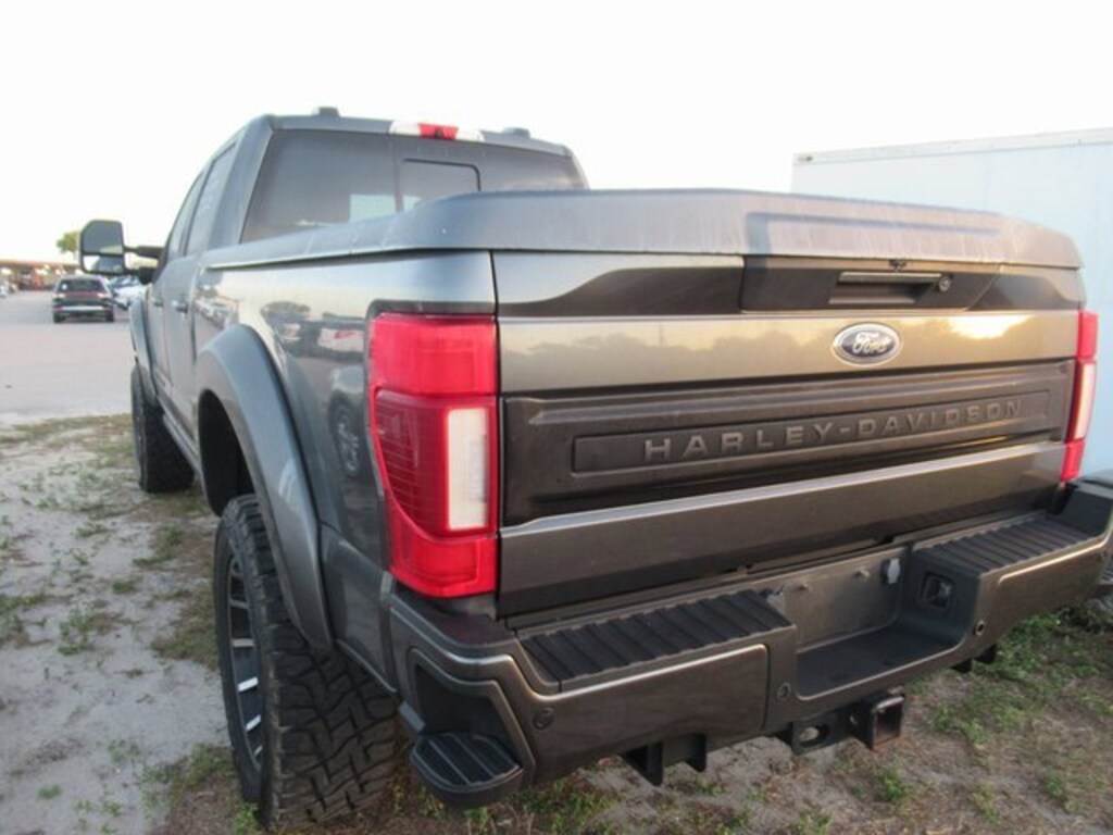 Used 2020 Ford F-250 Lariat Crew Cab Truck