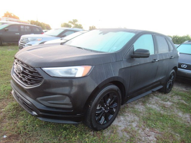 2022 Ford Edge SE photo 2