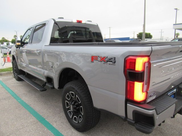 2024 Ford F-250 Platinum photo 4