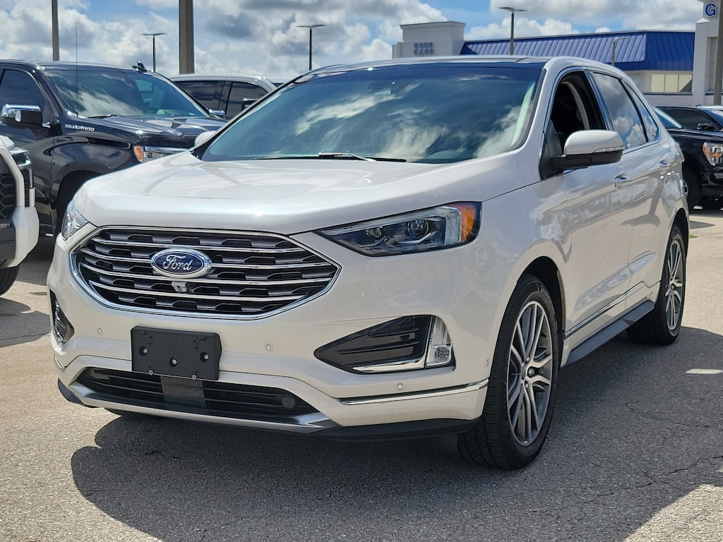 Certified 2019 Ford Edge Titanium SUV