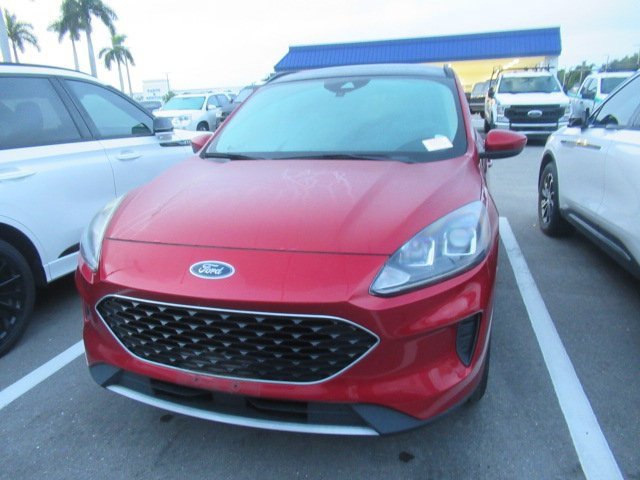 2020 Ford Escape SE photo 2