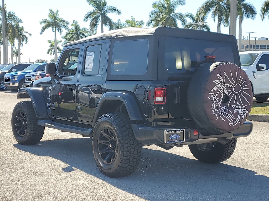 Used 2021 Jeep Wrangler Unlimited Sahara SUV