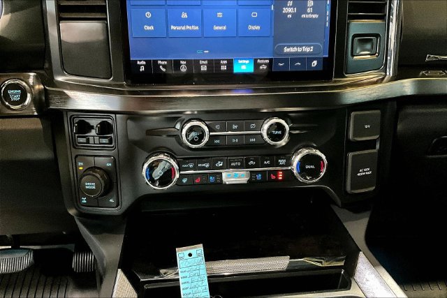2024 Ford F-350 Super Duty Lariat - Photo 16