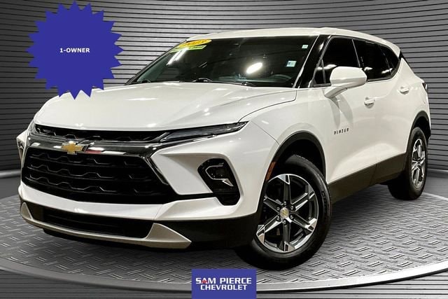 2023 Chevrolet Blazer 2.0T 2LT AWD's photo