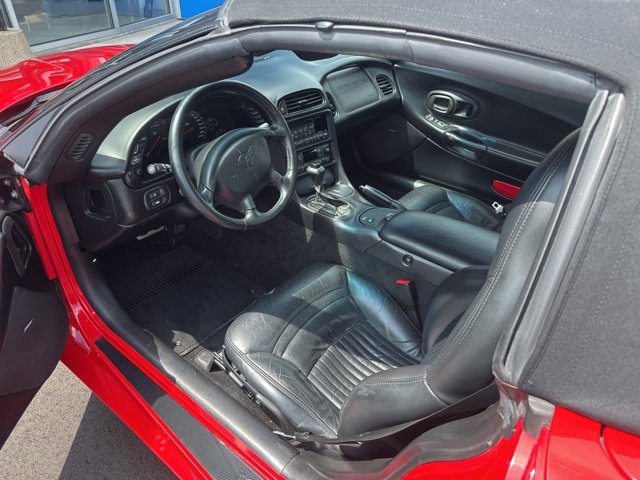 2001 Chevrolet Corvette photo 3