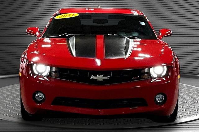 Used 2011 Chevrolet Camaro 1LT with VIN 2G1FB1ED4B9106894 for sale in Daleville, IN