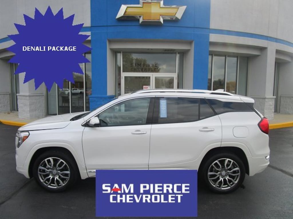 Used 2024 GMC Terrain Denali SUV
