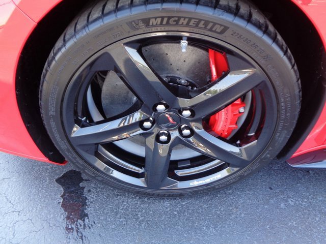 2024 Chevrolet Corvette E-Ray 1LZ photo 2
