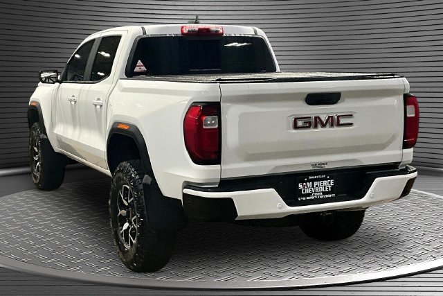 2026 GMC Canyon AT4X - Photo 4