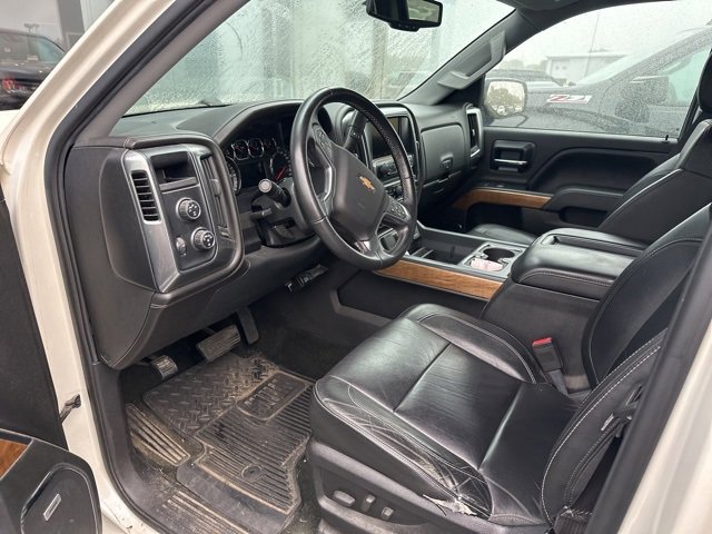 2014 Chevrolet Silverado 1500 LTZ photo 3