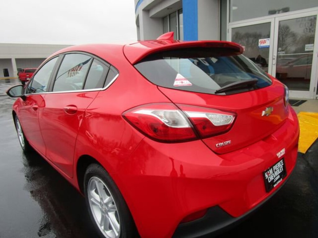 Used 2017 Chevrolet Cruze LT Car