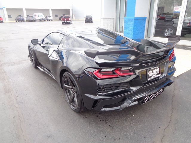 2024 Chevrolet Corvette Z06 3LZ photo 3