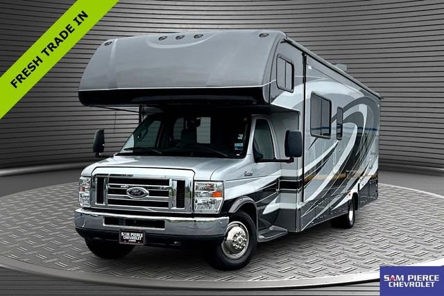 2016 Ford E-Series DRW E-450 Super Duty 158 in WB's photo