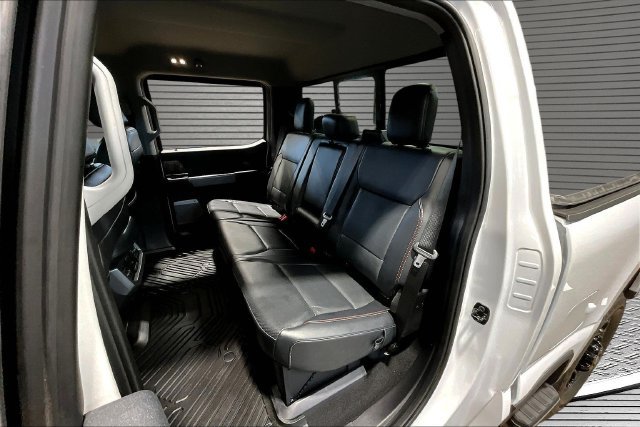 2024 Ford F-350 Super Duty Lariat - Photo 22
