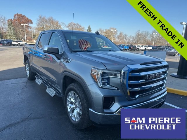 2021 GMC Sierra 1500 SLE's photo