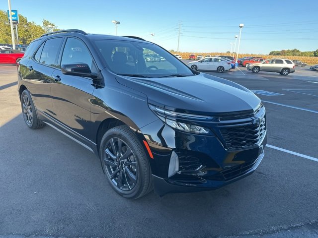 2024 Chevrolet Equinox RS photo 2