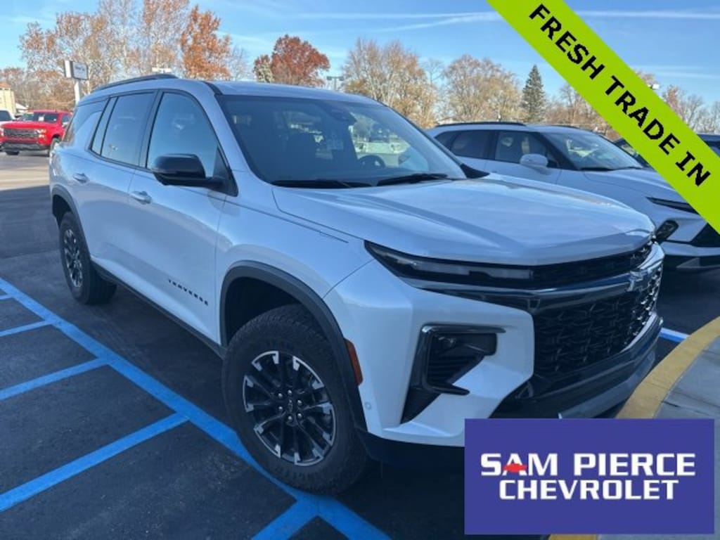 Used 2024 Chevrolet Traverse Z71 SUV