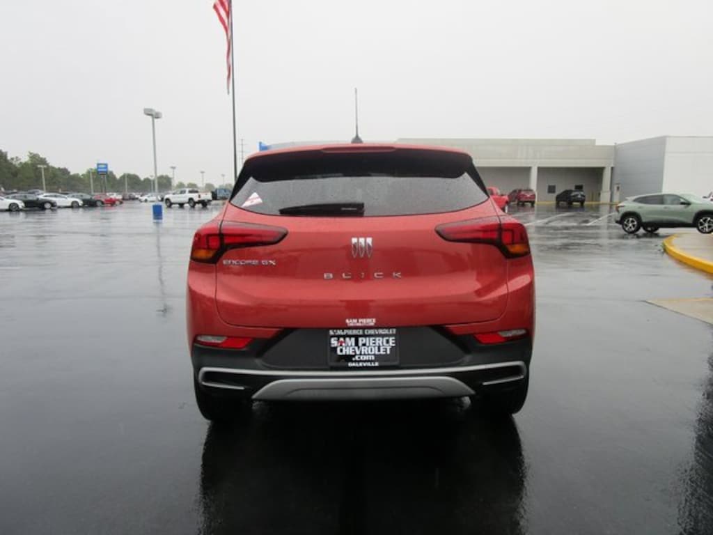 Used 2024 Buick Encore GX Preferred SUV