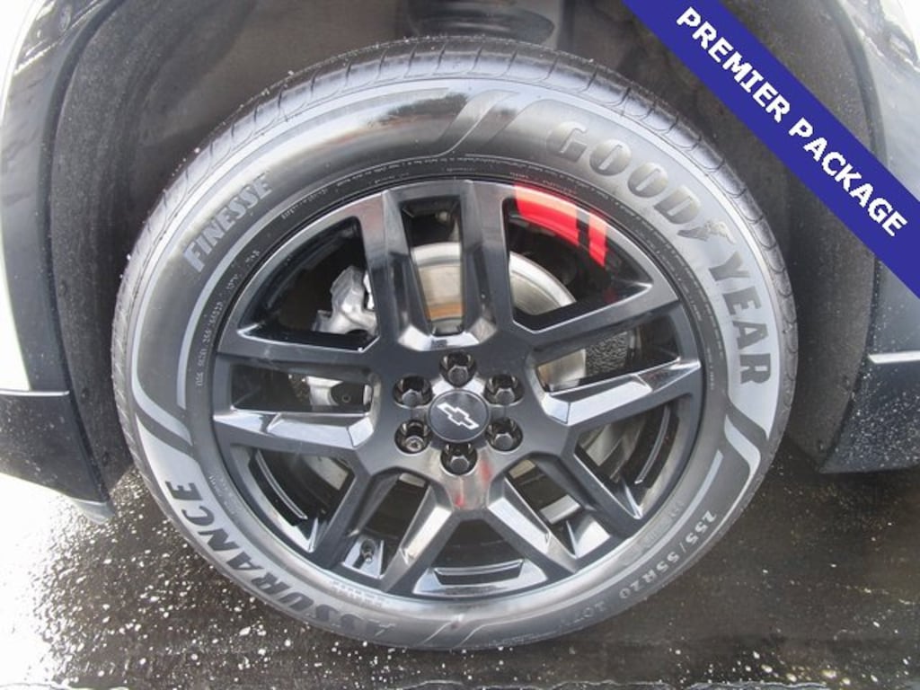 Used 2022 Chevrolet Traverse Premier SUV