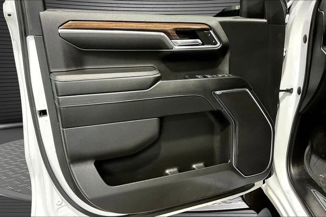 2023 Chevrolet Silverado 1500 RST - Photo 18