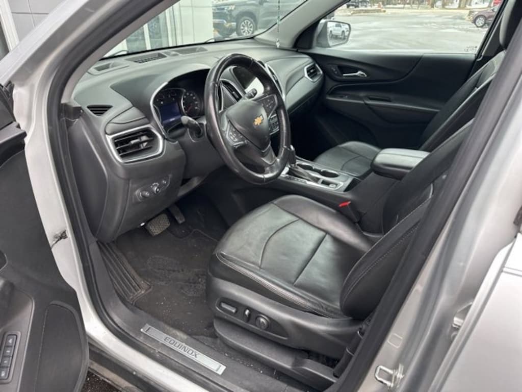 Used 2020 Chevrolet Equinox Premier SUV