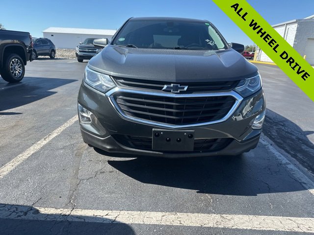 2019 Chevrolet Equinox LT photo 2