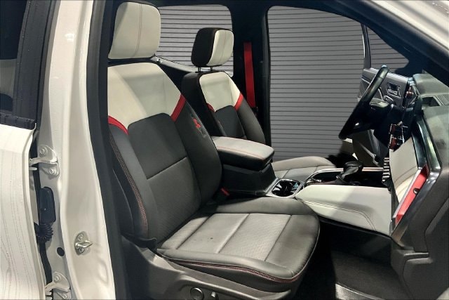 2026 GMC Canyon AT4X - Photo 29