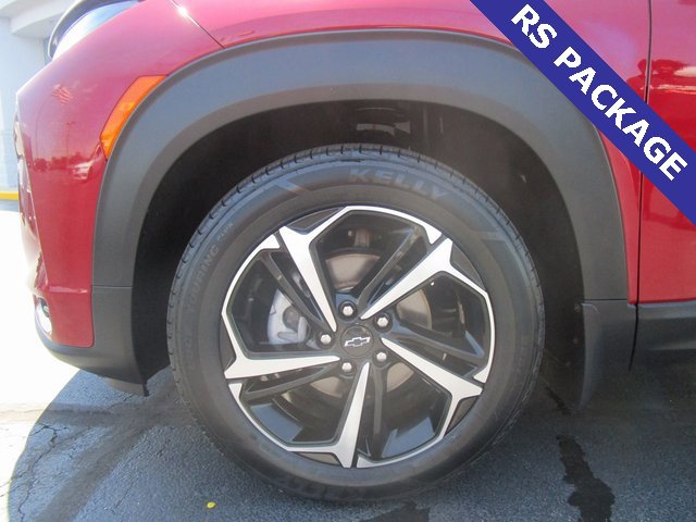 Used 2021 Chevrolet Trailblazer RS with VIN KL79MTSL1MB040910 for sale in Daleville, IN