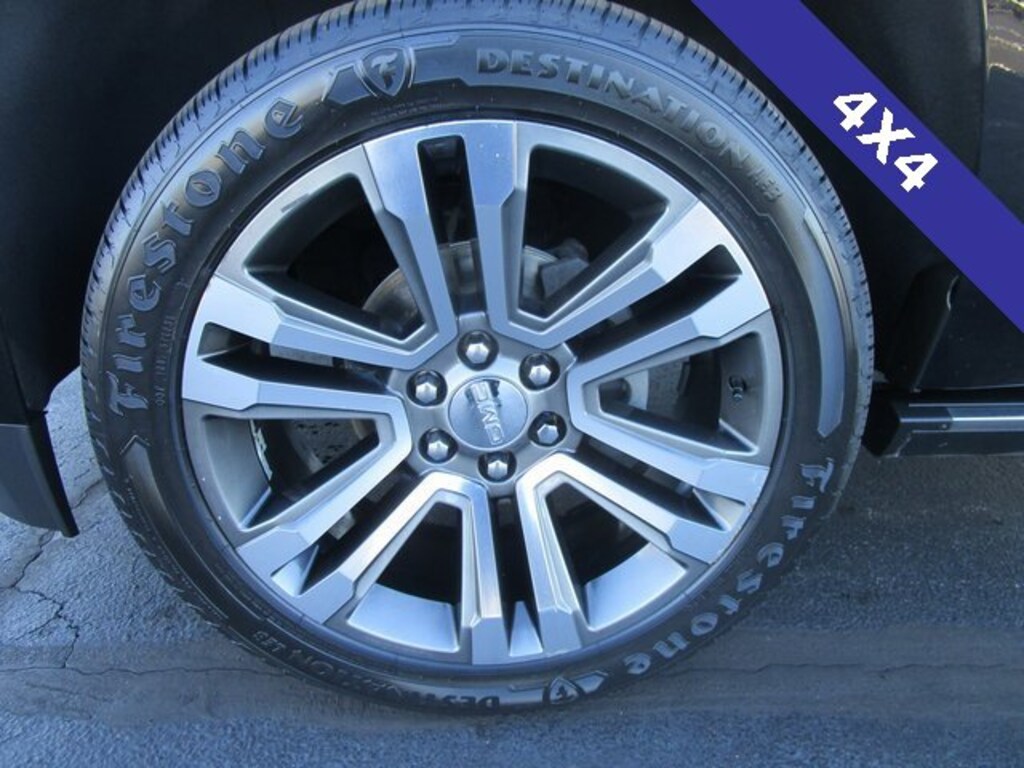 Used 2019 GMC Yukon XL Denali SUV