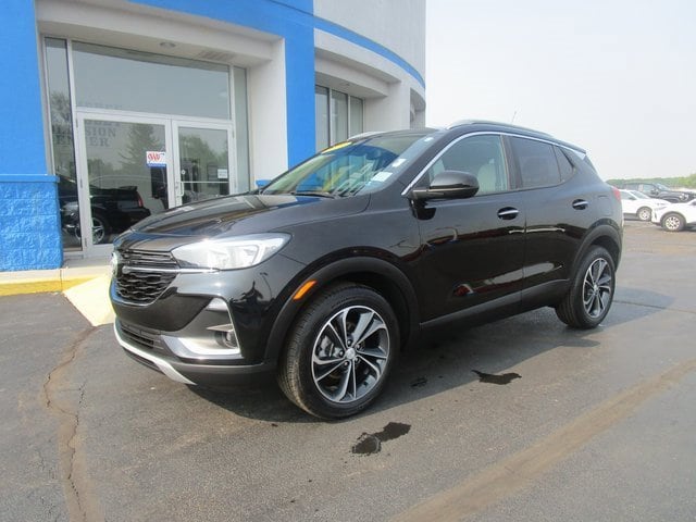 Used 2020 Buick Encore GX Select with VIN KL4MMDSL3LB095550 for sale in Daleville, IN