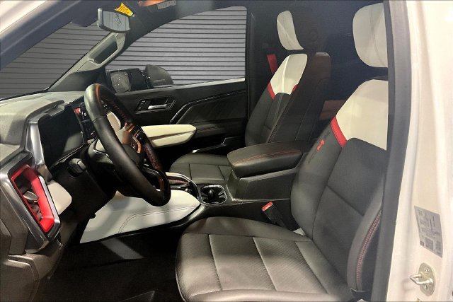 2026 GMC Canyon AT4X - Photo 21