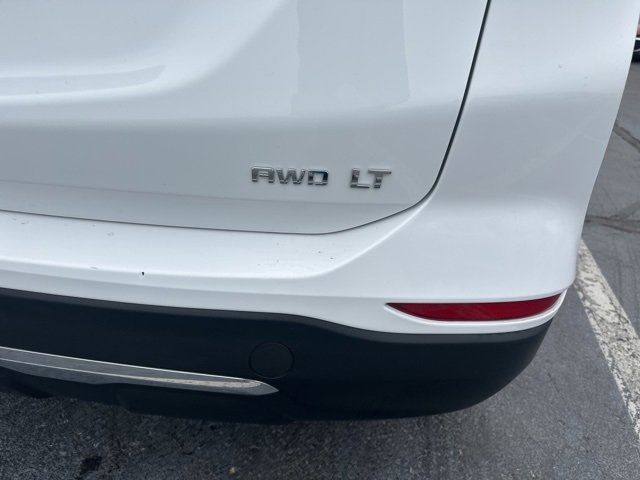 2023 Chevrolet Equinox LT photo 4
