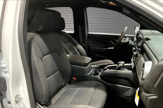 2026 Chevrolet Colorado LT - Photo 9