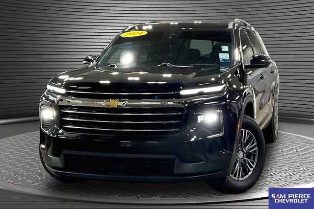 2024 Chevrolet Traverse FWD LT's photo