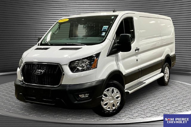 2025 Ford Transit Van Base