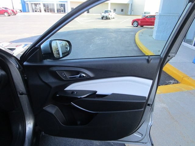 2026 Chevrolet Trax LT - Photo 24