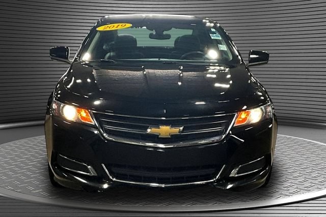 Used 2019 Chevrolet Impala 1LS with VIN 1G11Y5SA8KU146862 for sale in Daleville, IN