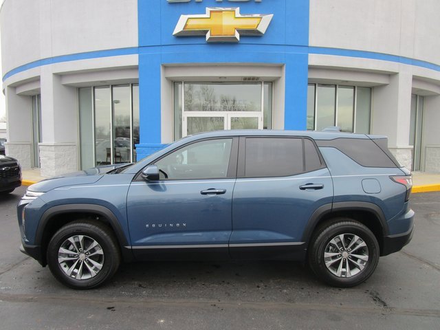 2026 Chevrolet Equinox LT's photo