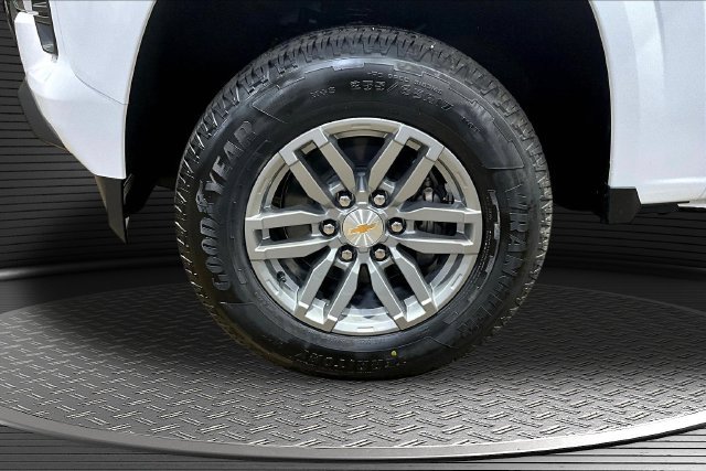 2026 Chevrolet Colorado LT - Photo 11