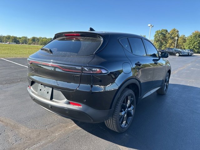 2024 Dodge Hornet GT photo 4